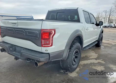 2017 Ford F150 Raptor z USA, uszkodzony, nr VIN 1FTFW1RG4HFA83875
